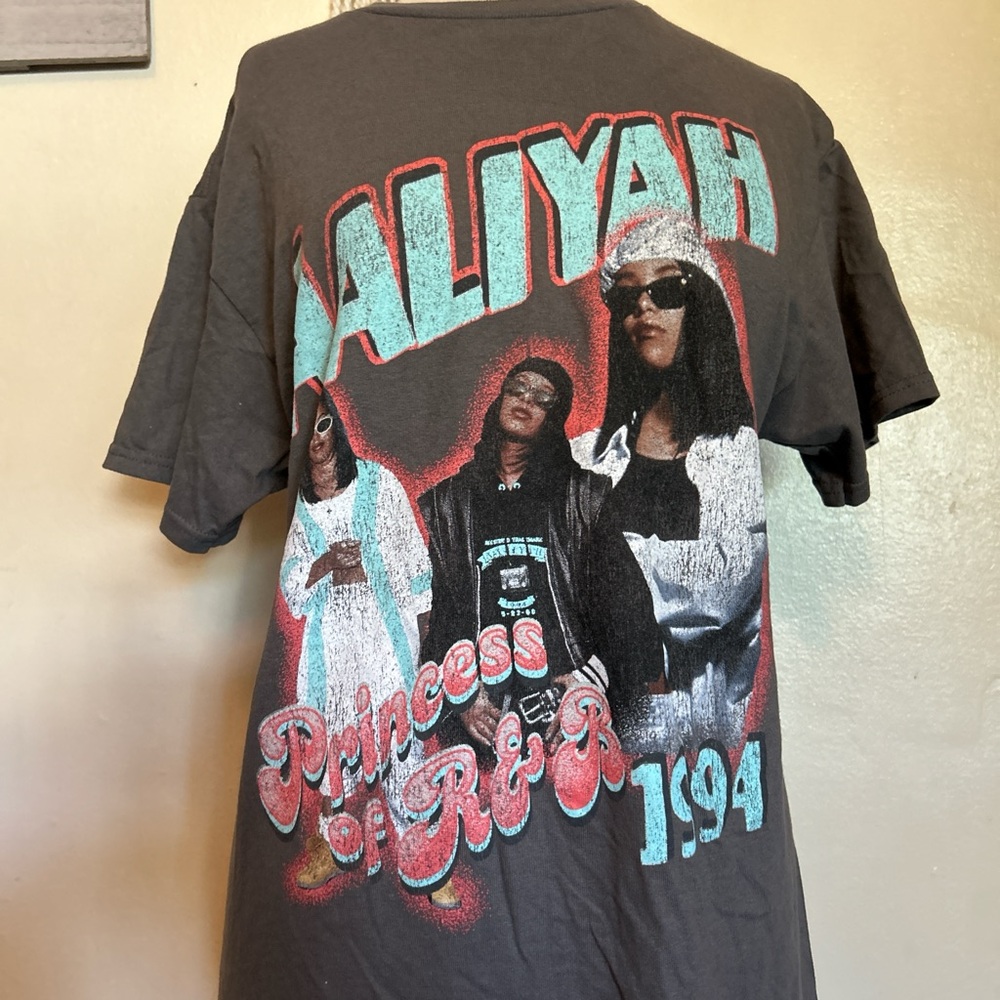 Aaliyah Graphic T-Shirt